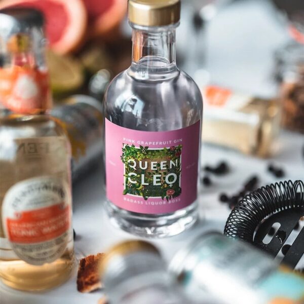 Queen Cleo Pink Grapefruit Gin 20cl Bottle2 min